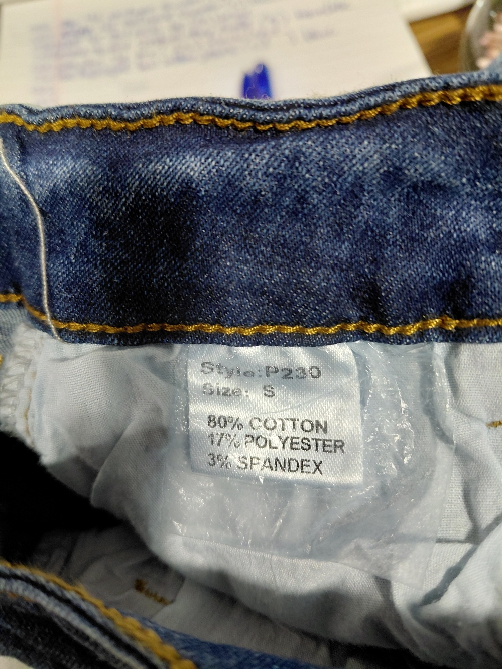 Vintage-Inspired Women's Denim Flare Jeans - Mid Blue - Picture 6 of 7